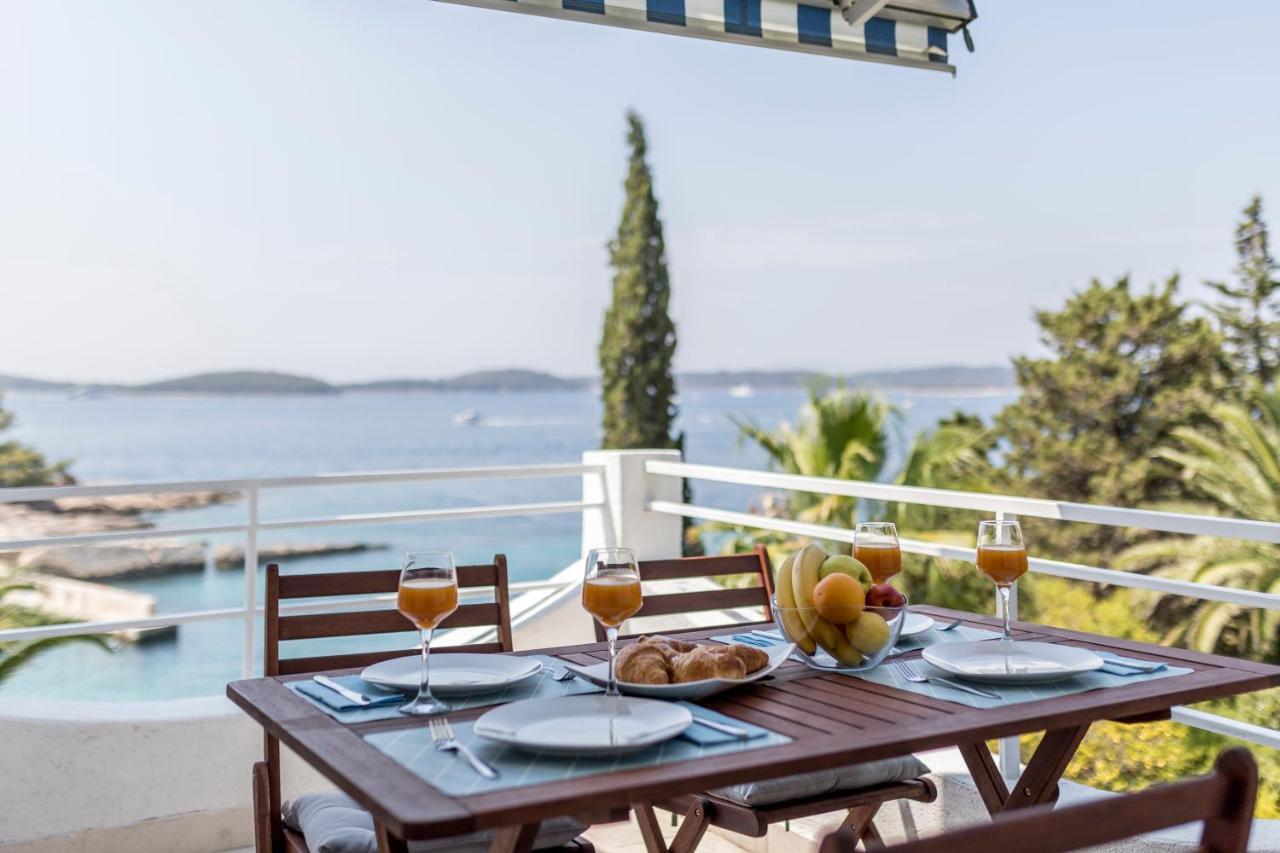 Apartment Shades Of Blue Hvar Town Exterior photo