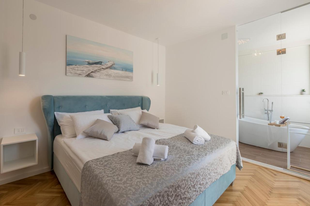 Apartment Shades Of Blue Hvar Town Exterior photo